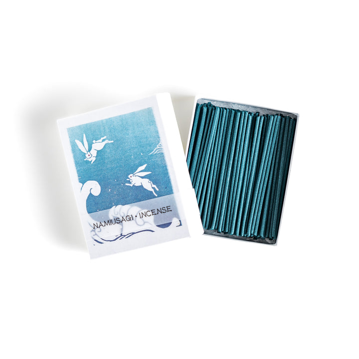 Incense with deep blue sticks, presented in a box featuring a traditional Japanese wave and rabbit design, offering a refreshing and calming fragrance.