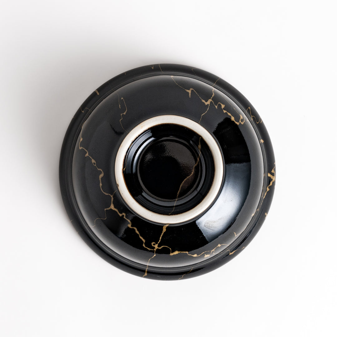 Black ceramic donburi bowl with a striking gold marbled design and a matching lid, perfect for serving and enjoying a variety of Japanese rice dishes."