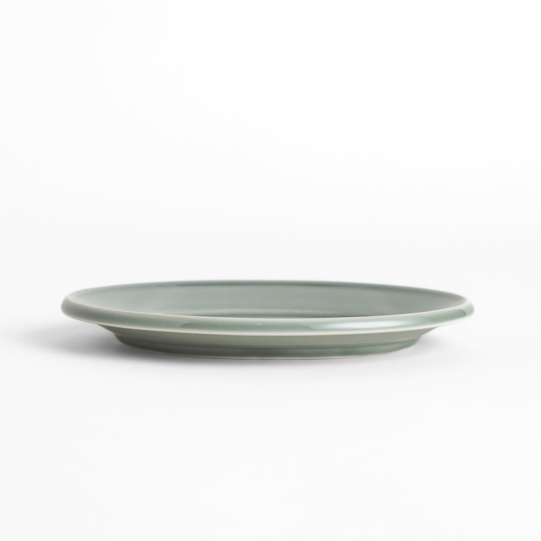 Durable and elegant gray ceramic dessert plate, offering a modern and sophisticated touch to your dining.