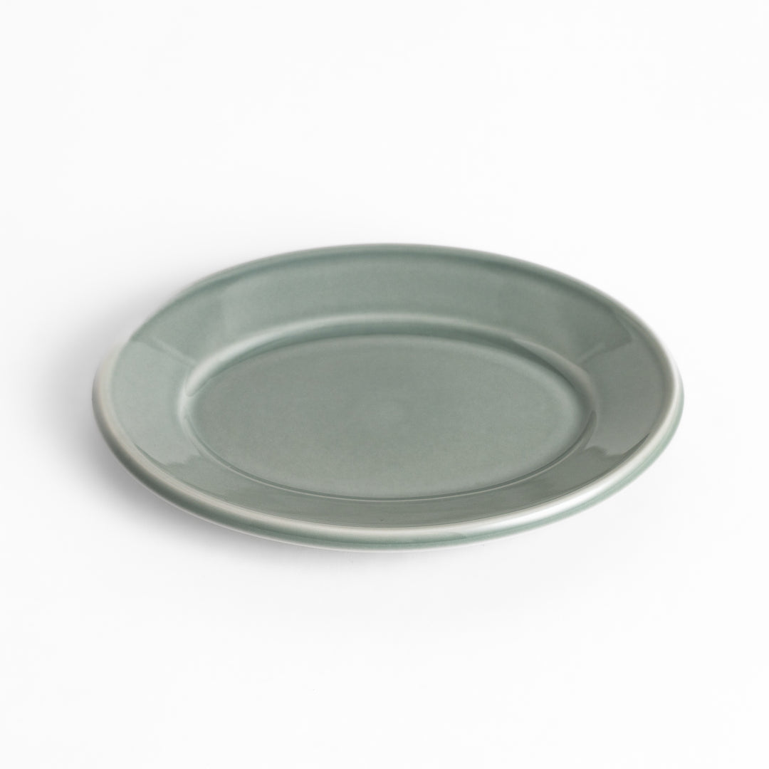 Durable and elegant gray ceramic dessert plate, offering a modern and sophisticated touch to your dining.