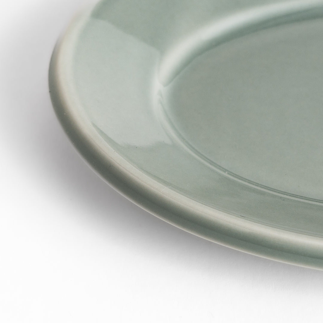 Durable and elegant gray ceramic dessert plate, offering a modern and sophisticated touch to your dining.