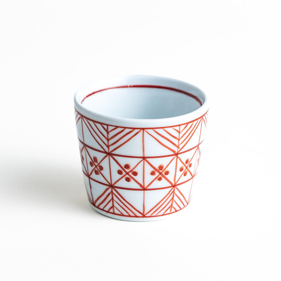 A condiment bowl featuring a geometric pattern of pine, bamboo, and plum, available in blue or red ink.