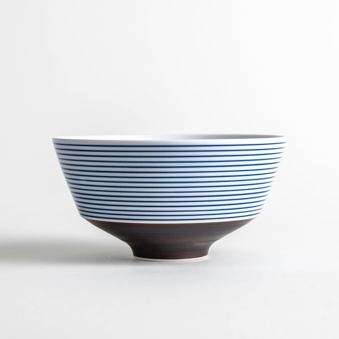 Medium-sized white donburi bowl with thin horizontal blue or red stripes and a dark base.